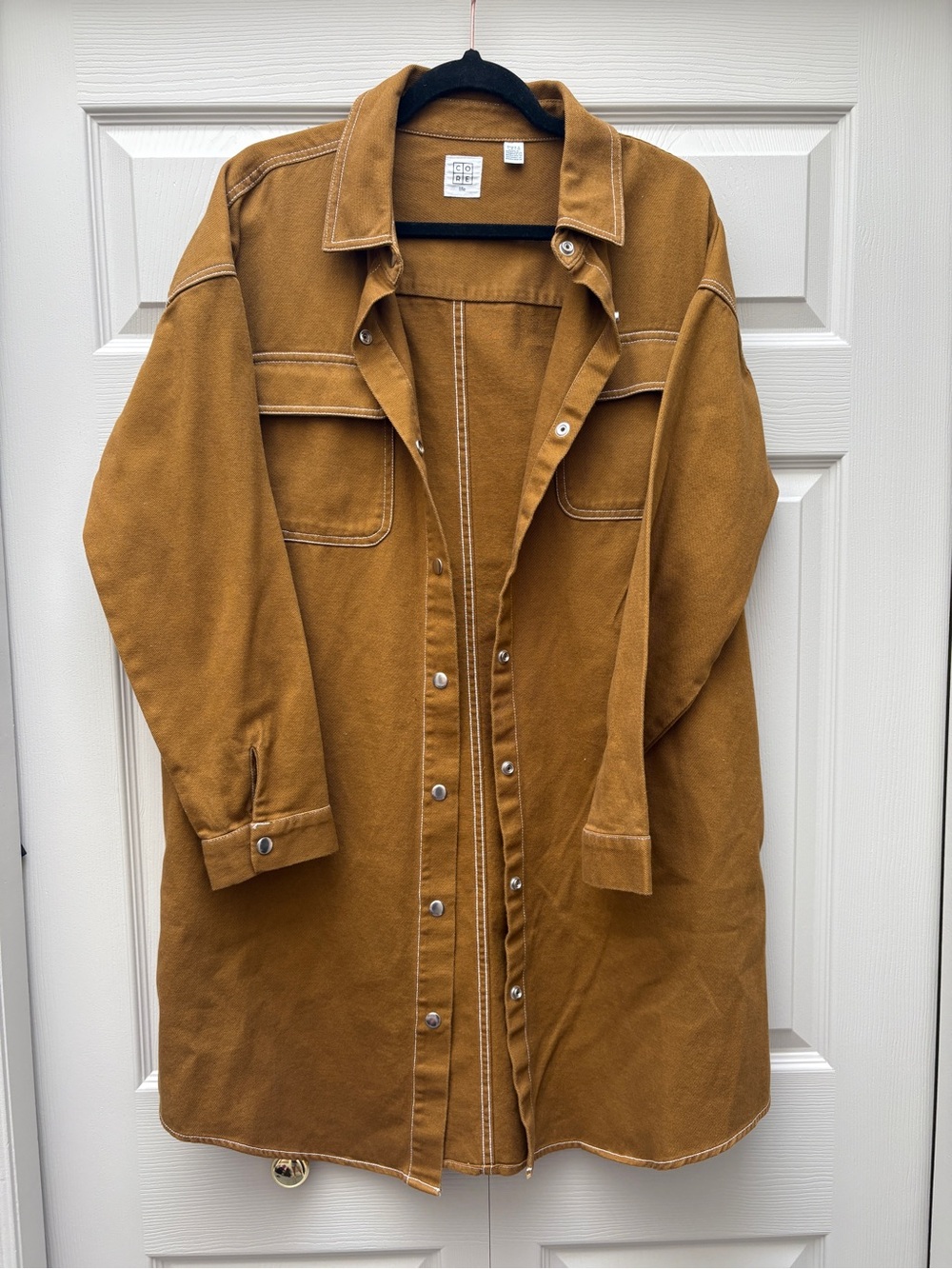 Oversized Button-Front Utility Shirt Jacket - Picture 4 of 7